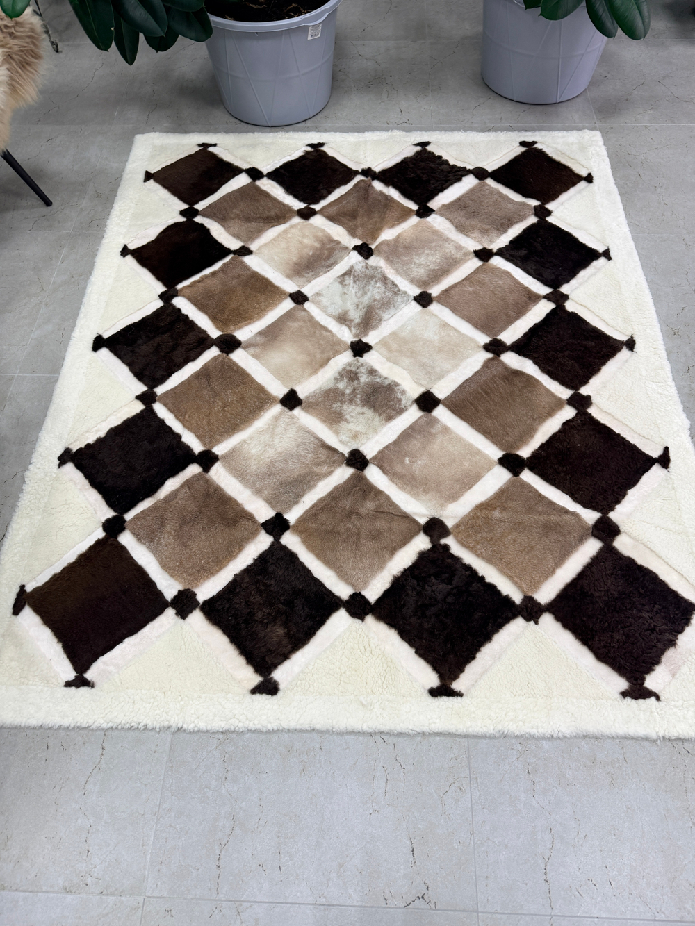 Ковер прямоугольный натуральный мех овчина, 210 х 170 см.