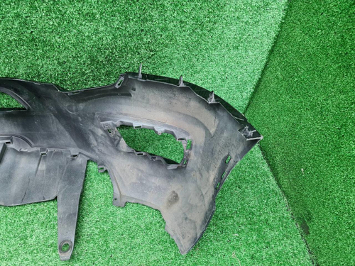 Бампер передний Toyota Land Cruiser 300 (21-нв)