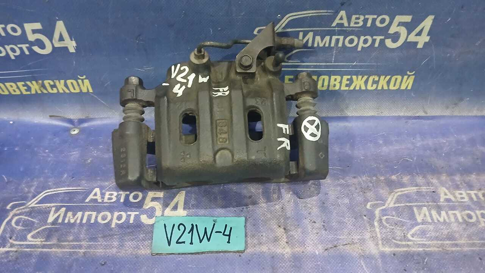 Суппорт тормозной передний правый MITSUBISHI PAJERO 1998