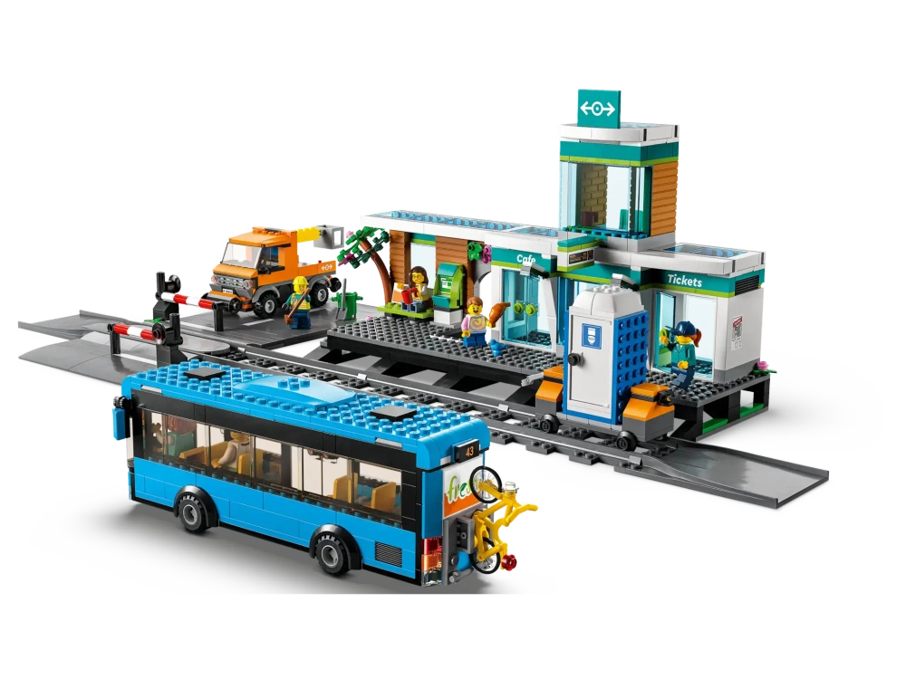 Конструктор LEGO City 60335 Железнодорожная станция