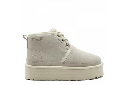 UGG Neumel Platform Beige