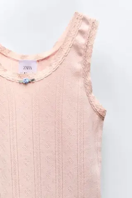ZARA КОМПЛЕКТ ИЗ ФУТБОЛКИ И ШОРТ, РОЗОВЫЙ