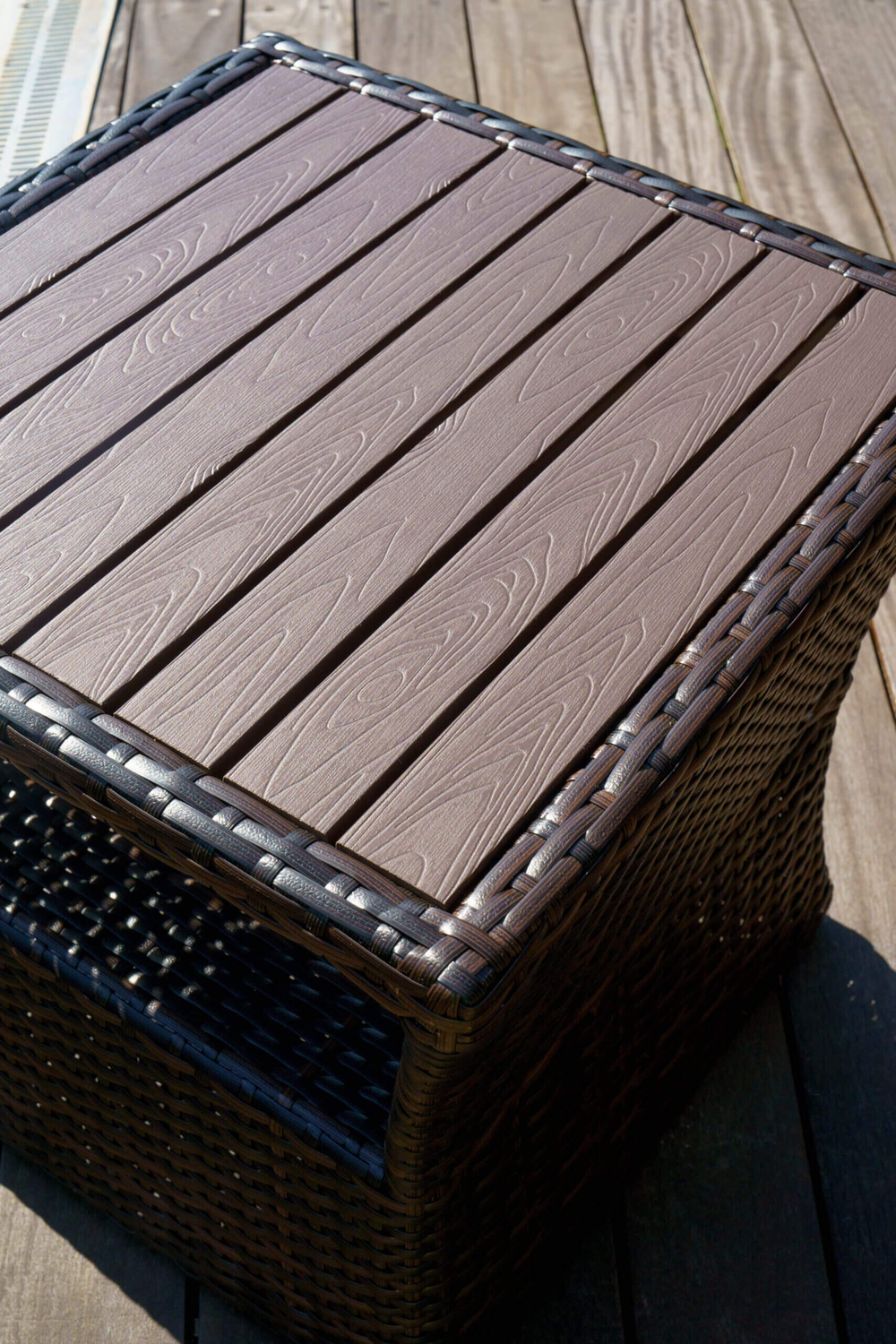 Столик из искусственного ротанга Besta Fiesta БОРДО, коричневый