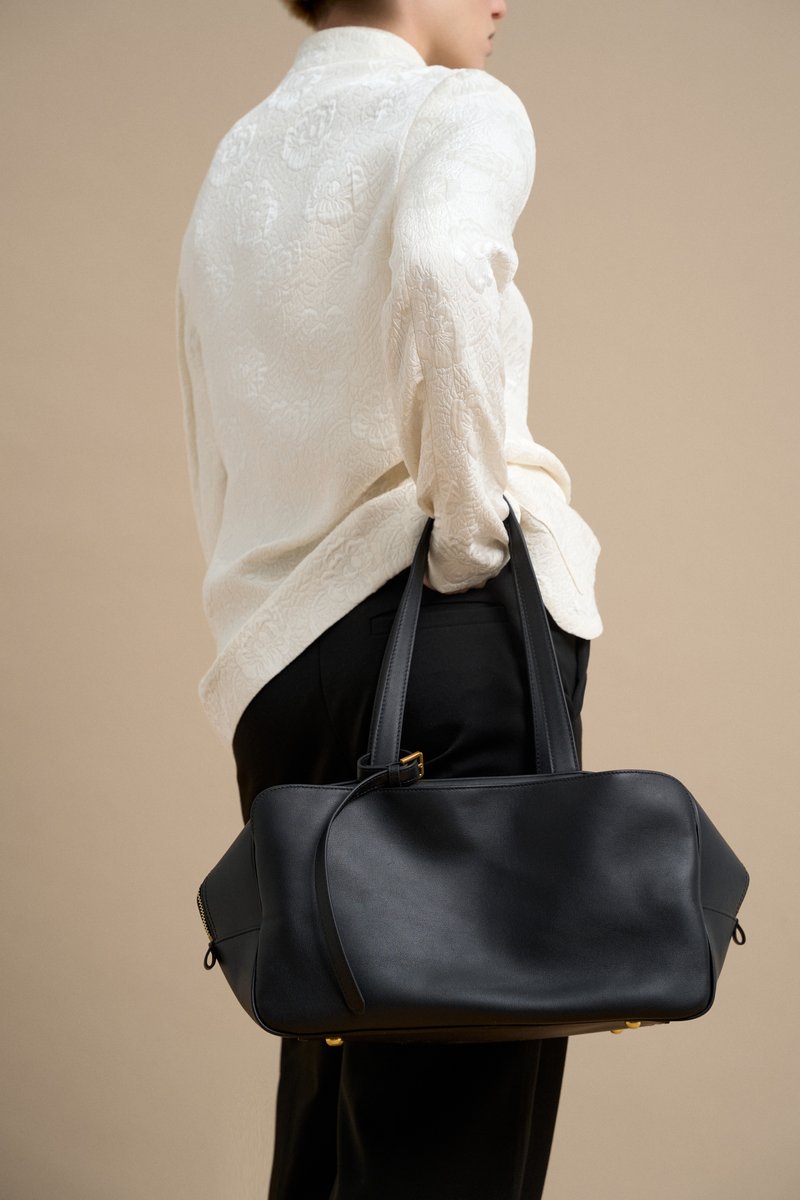 ARC угольный черный