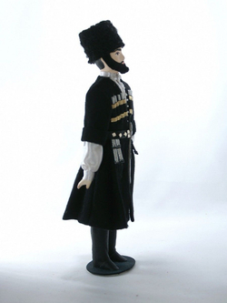 Кукла коллекционная Чеченец в национальном костюме