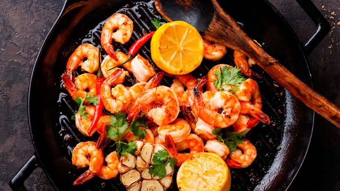 Быстрый рецепт вкусных креветок на закуску