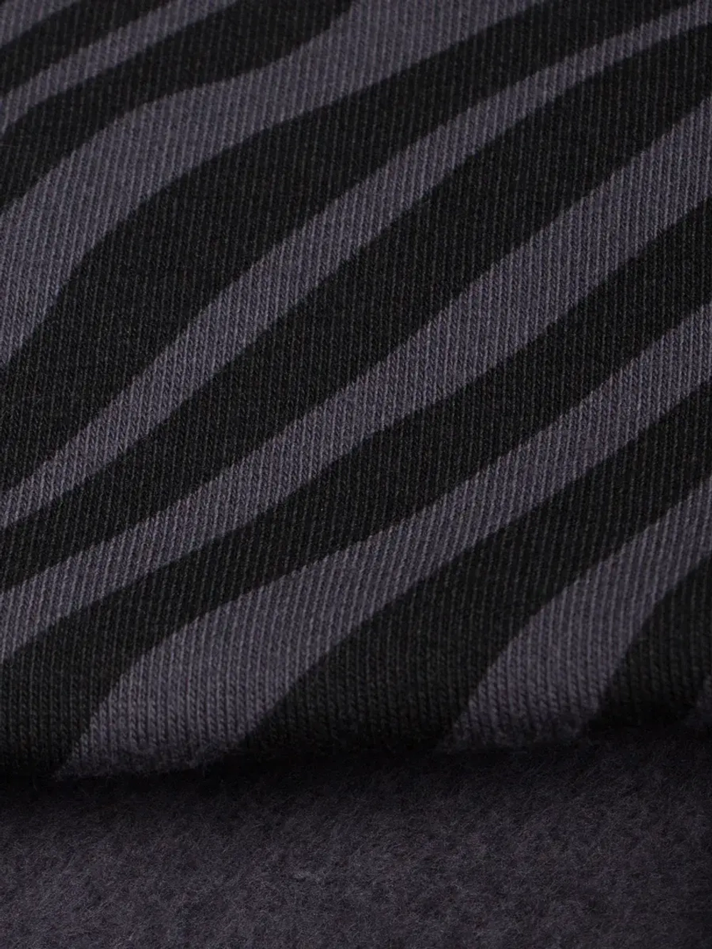 Спортивный костюм для девочки в школу