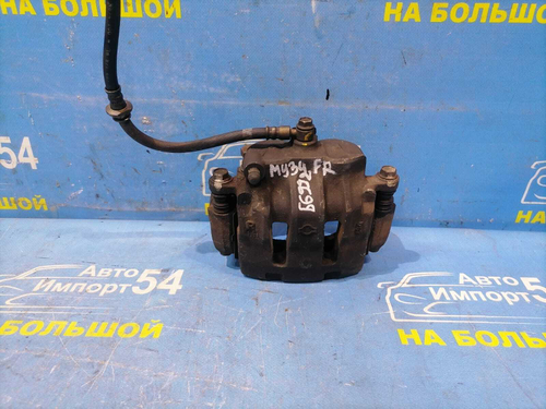 Суппорт тормозной передний правый NISSAN CEDRIC 1999-2004