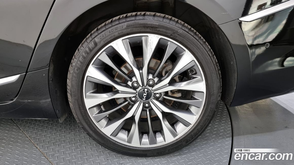 Kia K8 2.5 Бензин 2WD (04.2021)