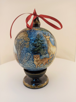 Шар новогодний сувенирный "Серебряное копытце"  (полная роспись) худ. Кособрюхова