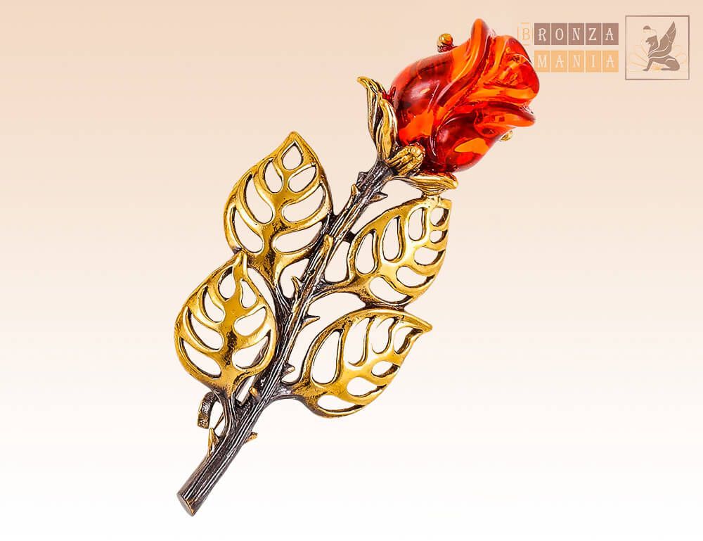 брошь Розочка Признание