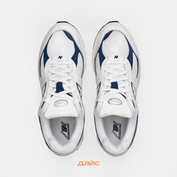 Кроссовки New Balance 2002R "White Natural Indigo"