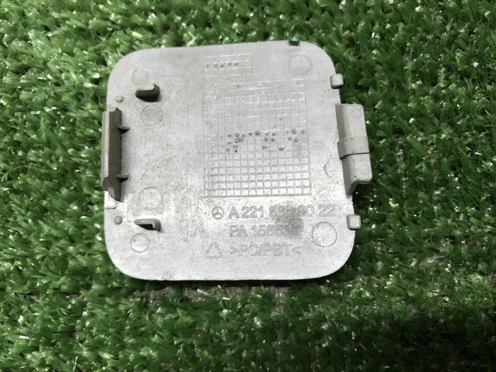 Заглушка буксир. крюка Mercedes S W221 (2005-2013)