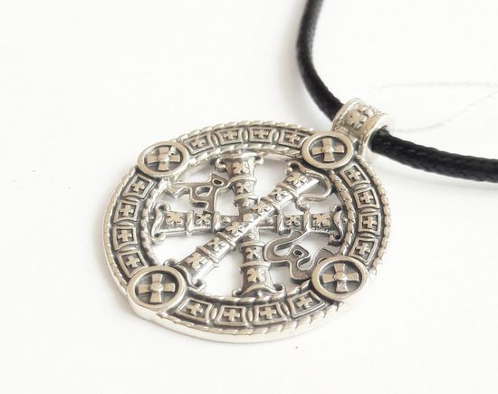 Подвес Хризма с гайтаном_3