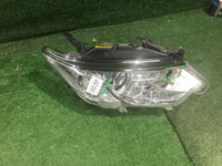 Фара правая Toyota Camry 7 XV50 (2014-2017) ксенон не адаптив