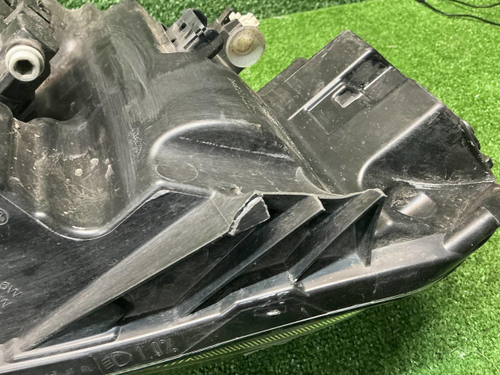 Фара левая Lada Vesta (2022-н.в.) LED