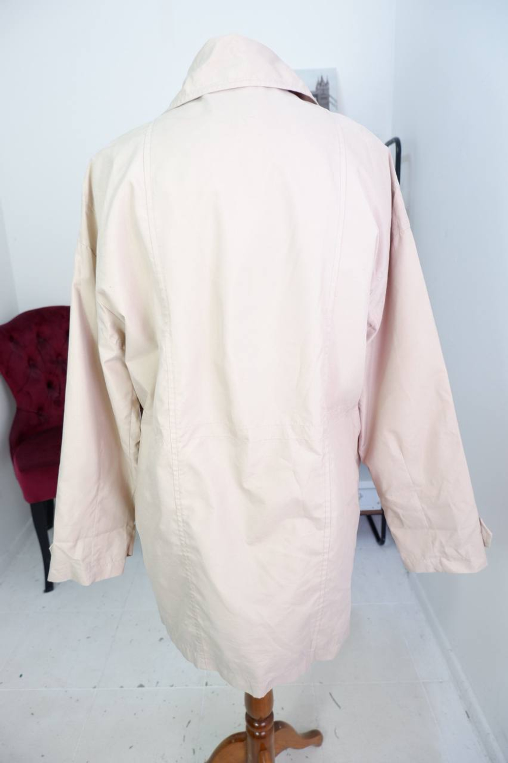 Плащ Ascot Lei тонкий, маркировка L, визуально 48/50 размер