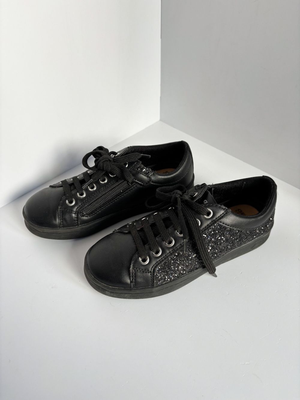 Кроссовки Geox, 33