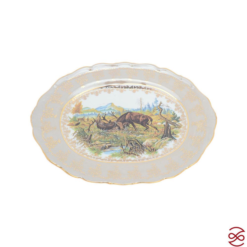 Блюдо овальное на ноге Queen's Crown Aristokrat Охота бежевая 36 см