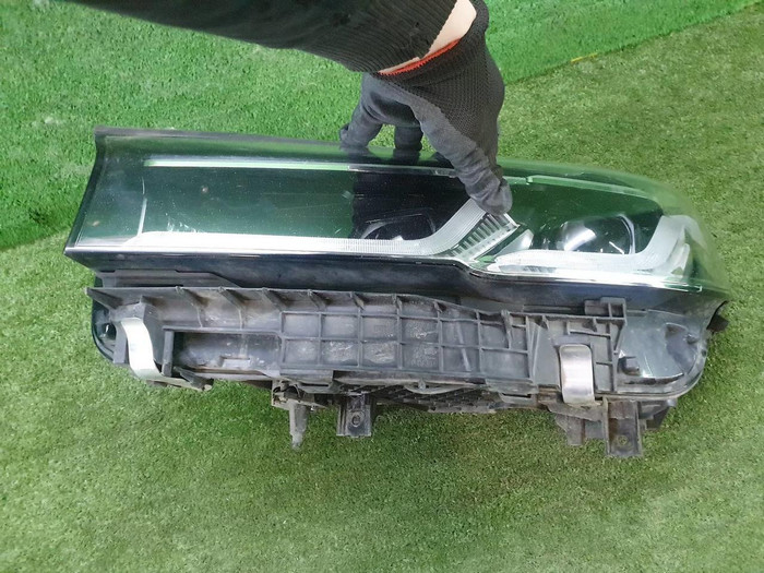 Фара левая BMW 5er G30 (2020-2023) LED