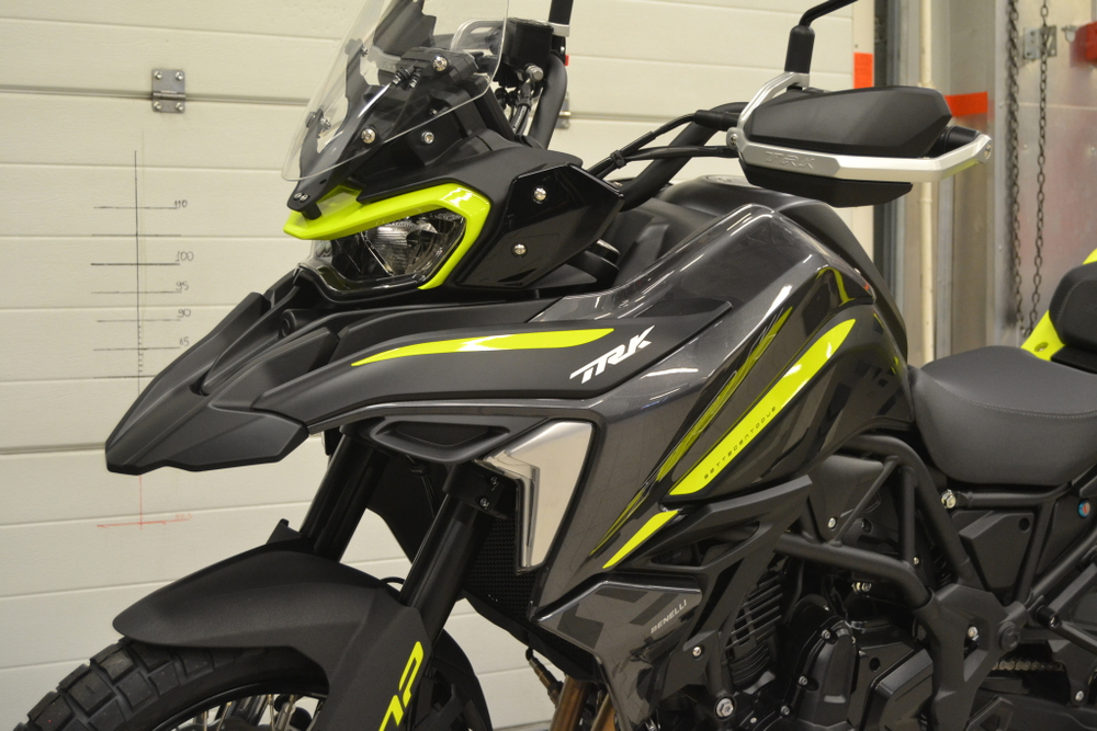 Benelli TRK 702 X