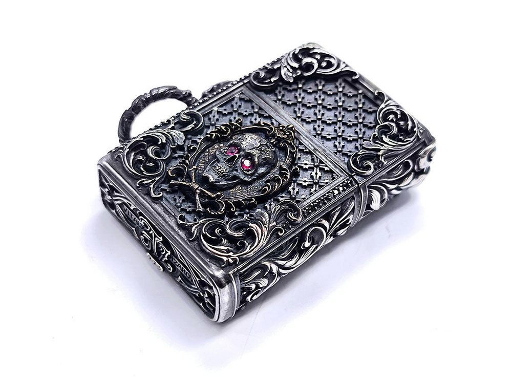 Зажигалка из серебра Pirat-1 AZL-003