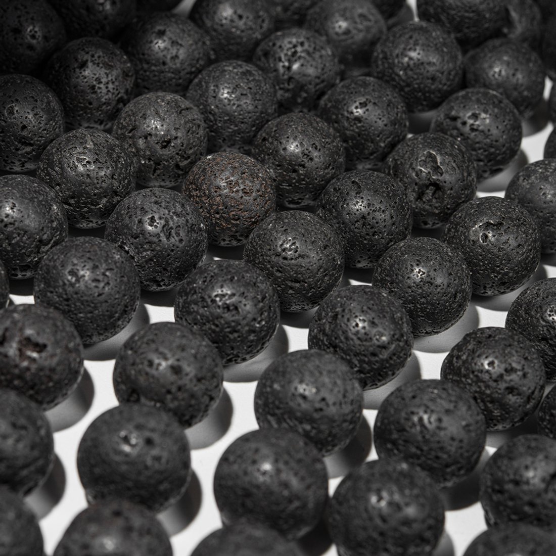 Лава вулканическая натуральная, 20,3мм, шар