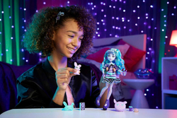 Кукла Монстер Хай Твайла - Пижамная / Twyla Sleepover