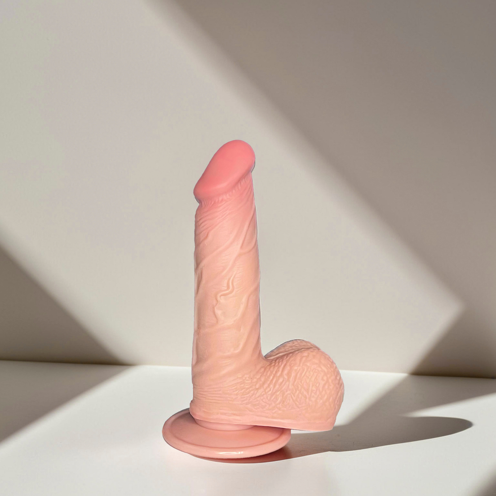 Ультра реалистичный фаллоимитатор Hyperion с подвижной кожей, 18,5 см Fantasy Toys