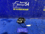 Замок багажника NISSAN R'NESSA 1997