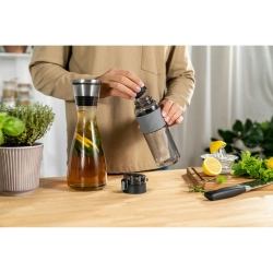 Zwilling Tritan Bidon 680 мл серый