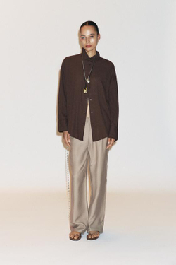 ZARA БРЮКИ ИЗ СТРУЯЩЕЙСЯ ТКАНИ, СЕРОВАТО-КОРИЧНЕВЫЙ