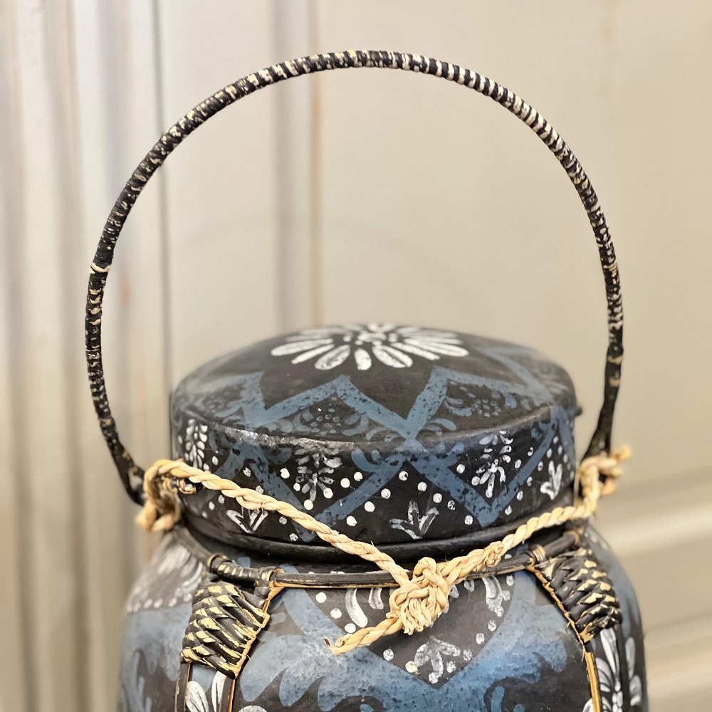 Ваза с крышкой 40 см