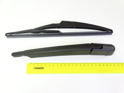 Щеткодержатель /2180 Lada Vesta, XRay/ задн. (с щеткой) (Howe)