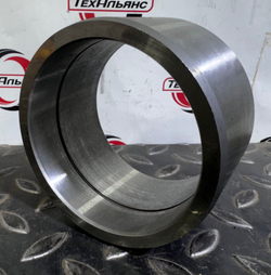 Втулка 424-46-11160