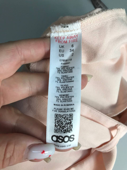 Брюки ASOS в нежном оттенке и современного кроя 40 размер