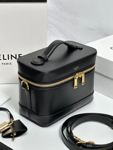 Сумка CELINE IN SMOOTH SATINATED CALFSKIN ЧЕРНАЯ