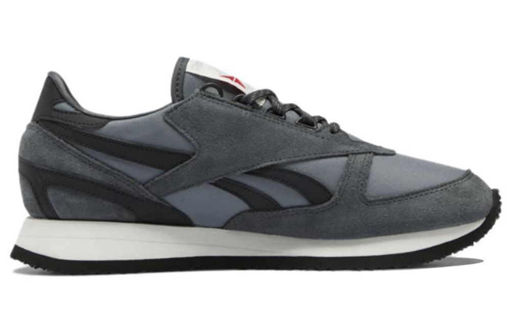 Кроссовки Reebok Victory