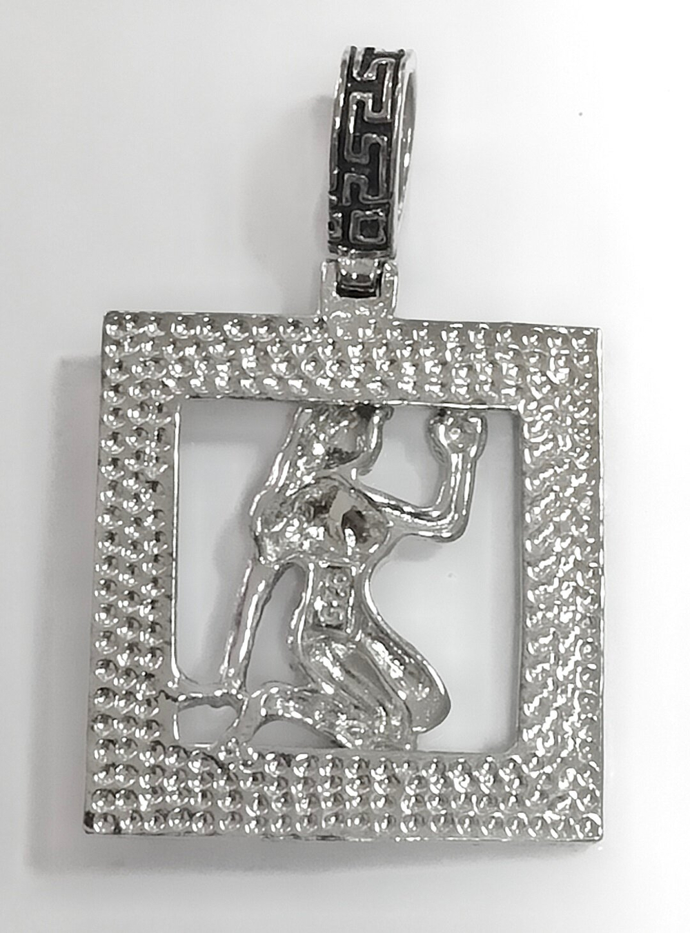 Ювелирная подвеска из серебра Дева