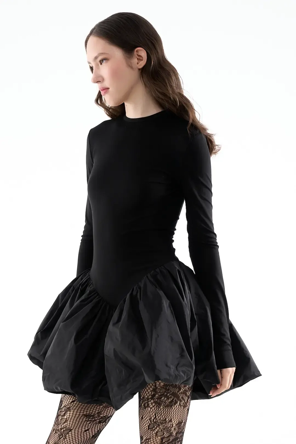 Платье-русалка мини с юбкой из тафты