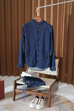 Джинсовый костюм Kiton