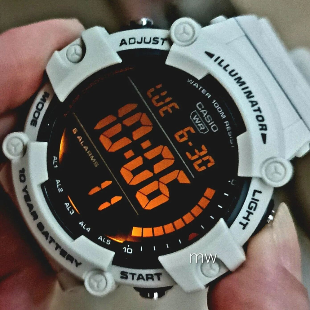 Мужские наручные часы Casio AE-1500WH-8B2