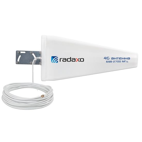 Radaxo Y-4G антенна 698-2700 МГц / 12,0 dBi / 445x210x64мм