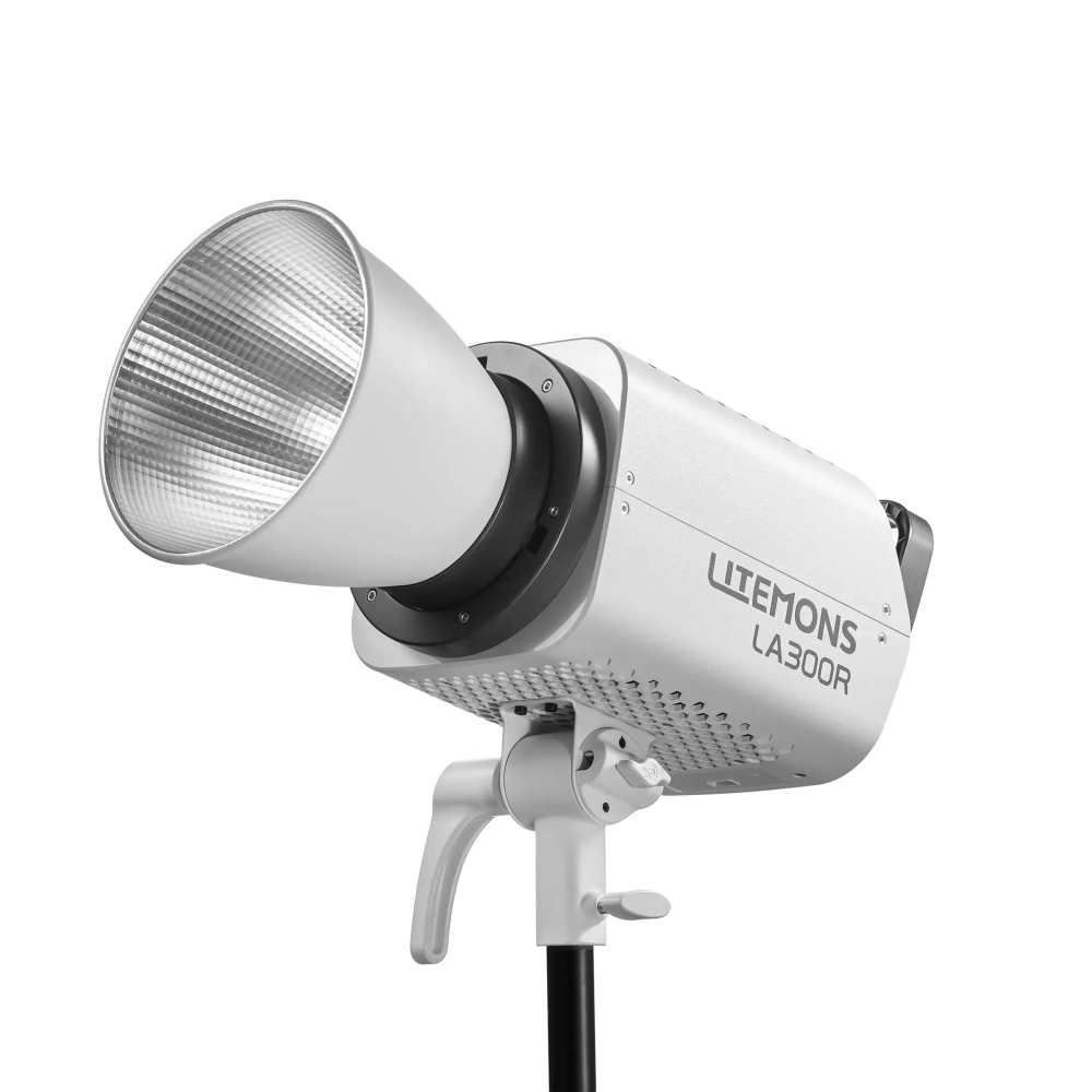 Комплект светодиодных осветителей Godox LITEMONS LA300R K2