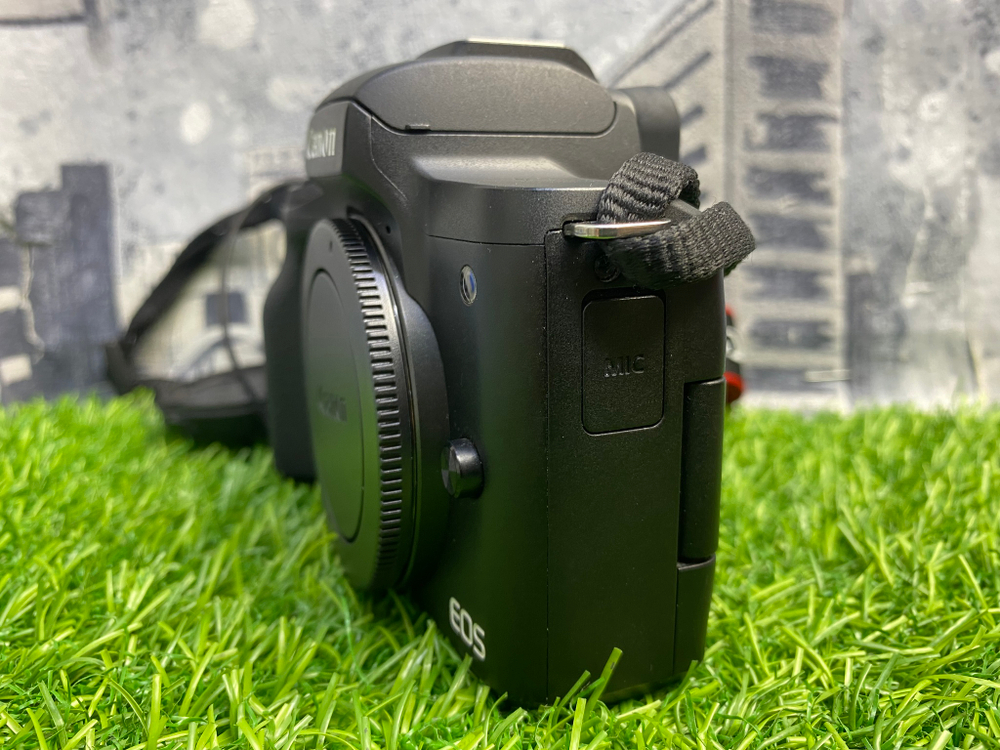 Canon EOS M50 Kit 15-45mm IS STM Покупка/Продажа