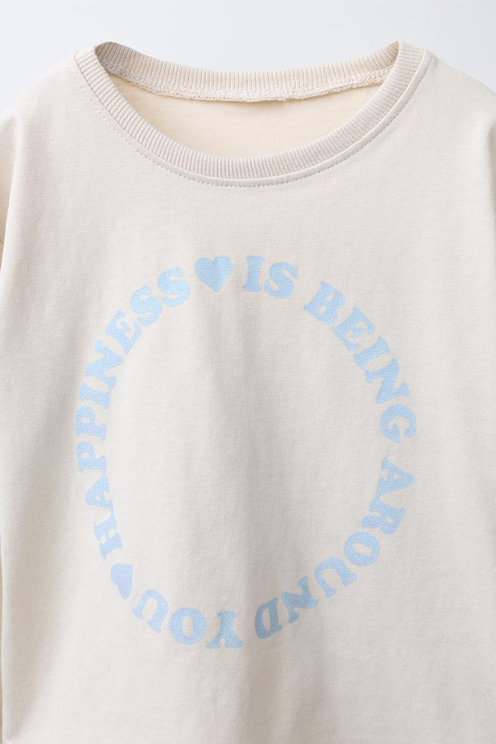 ZARA ФУТБОЛКА С БЛЕСТЯЩИМ ТЕКСТОВЫМ ПРИНТОМ, ЖЕМЧУЖНЫЙ МЕЛАНЖ