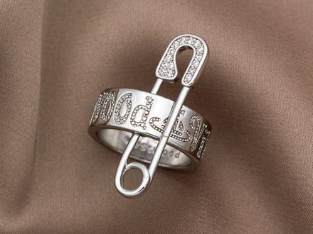 Кольцо "Vivienne Westwood" 7мм, c булавкой (неразъемное)