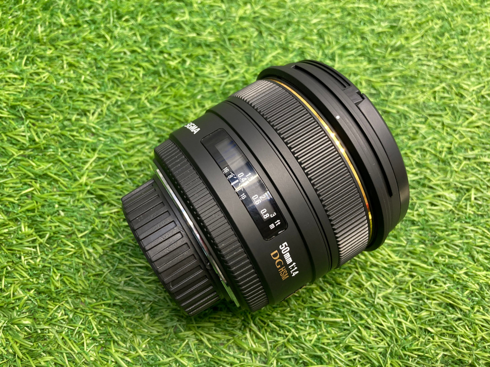 Sigma AF 50mm 1.4 EX DG HSM Nikon F