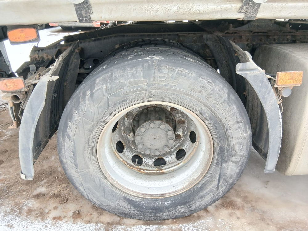 КамАЗ 5490 4x2 Седельный тягач 5490-022-87(S5) (Дизельный, 11,9 л, 401 л.с., МТ)