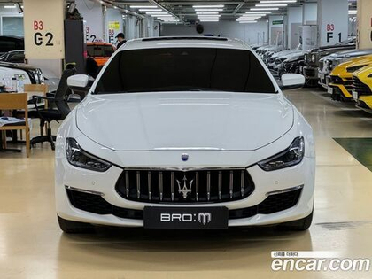 Maserati Ghibli 2.0 GranLusso (11.2021)